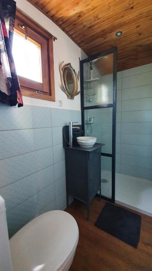 Tisza White House Bed & Breakfast Tiszaszolos ภายนอก รูปภาพ